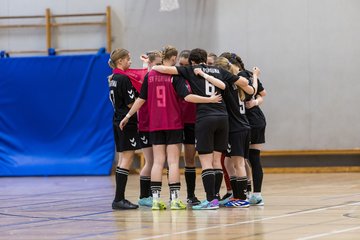 Bild 2 - wBJ NFV Futsalmeisterschaft